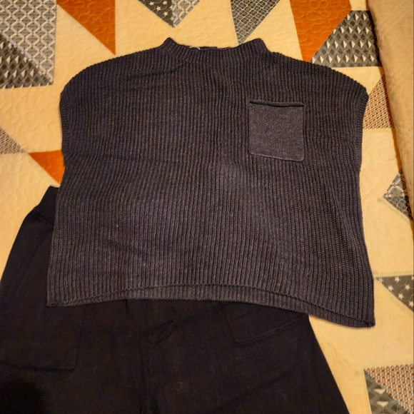 Amazon set - Picture 2 of 4